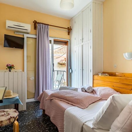 Regina Hotel Skopelos Exterior foto