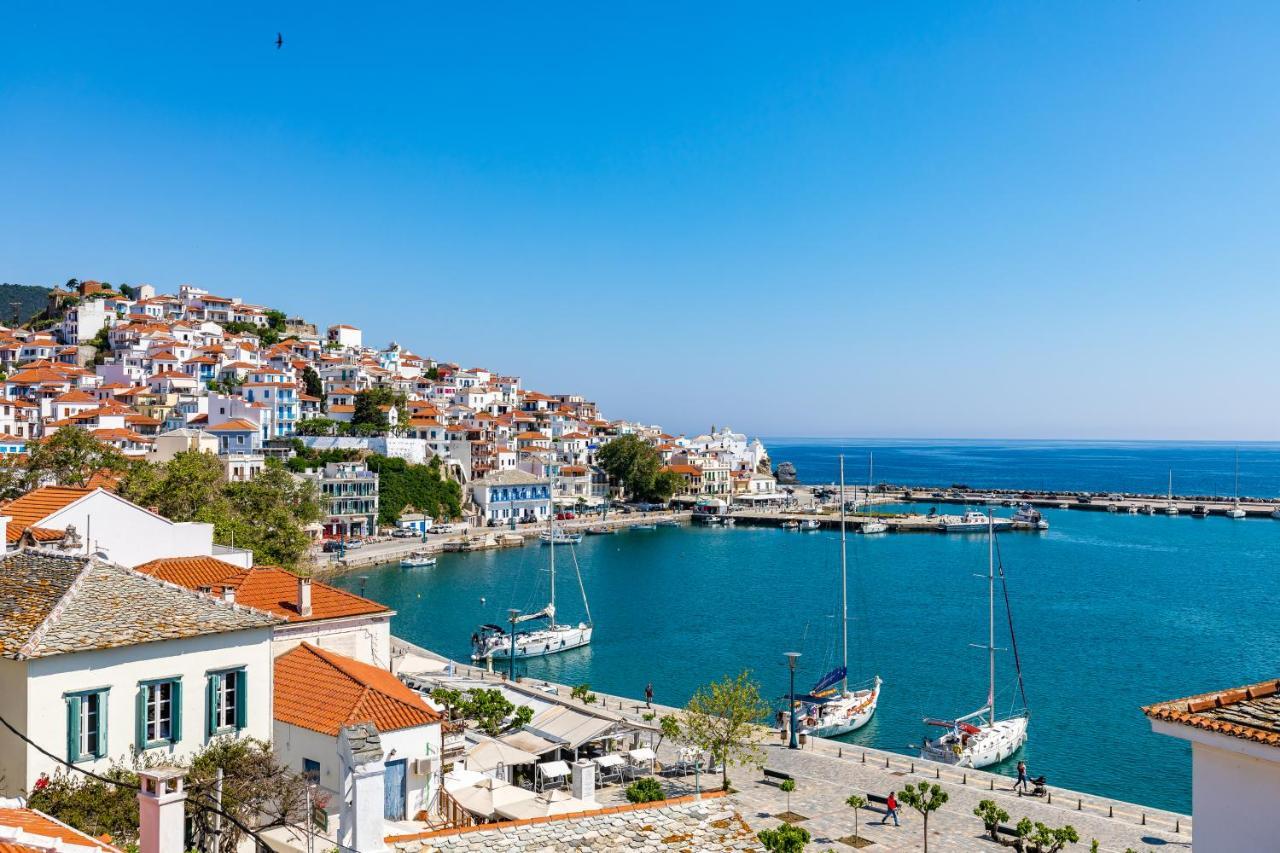 Regina Hotel Skopelos Exterior foto
