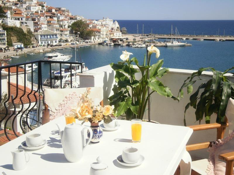 Regina Hotel Skopelos Exterior foto