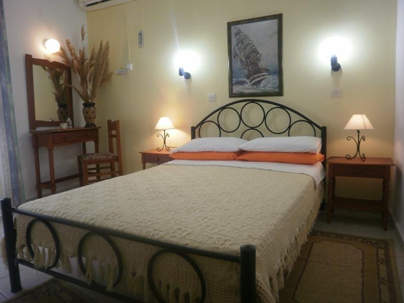 Regina Hotel Skopelos Exterior foto